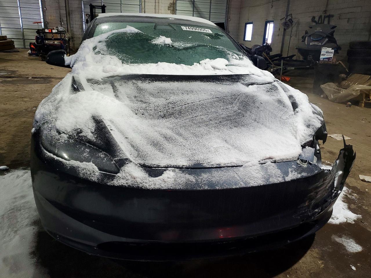 2025 Tesla Model 3 - Image 5
