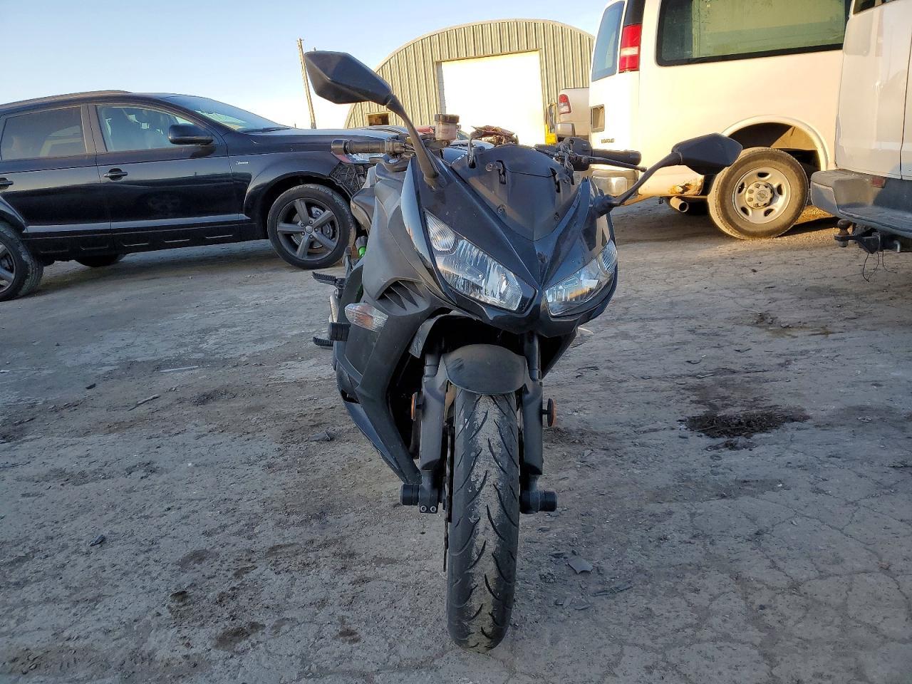 2015 Kawasaki Zx1000 M - Image 2