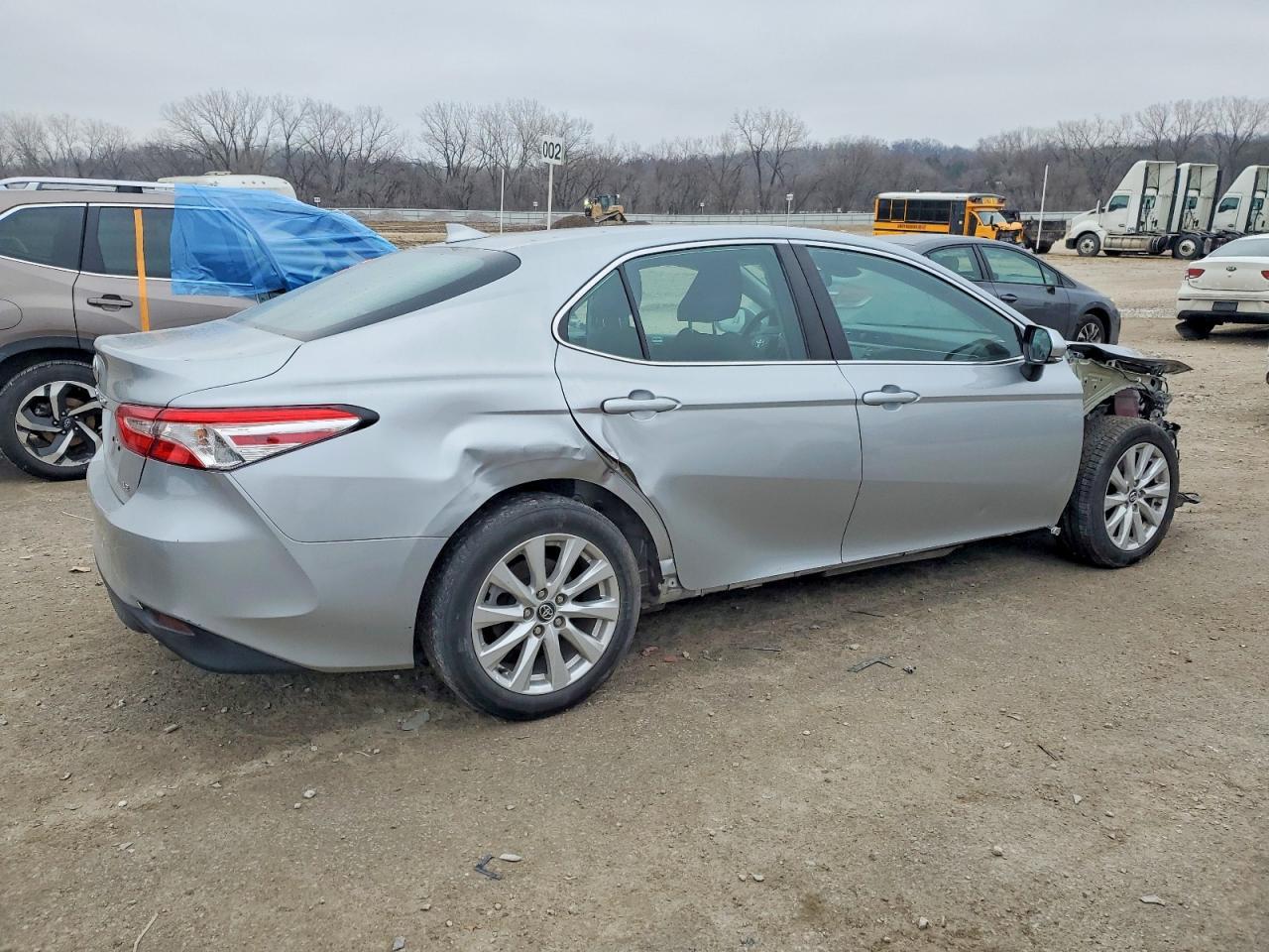 2020 Toyota Camry Le - Image 3