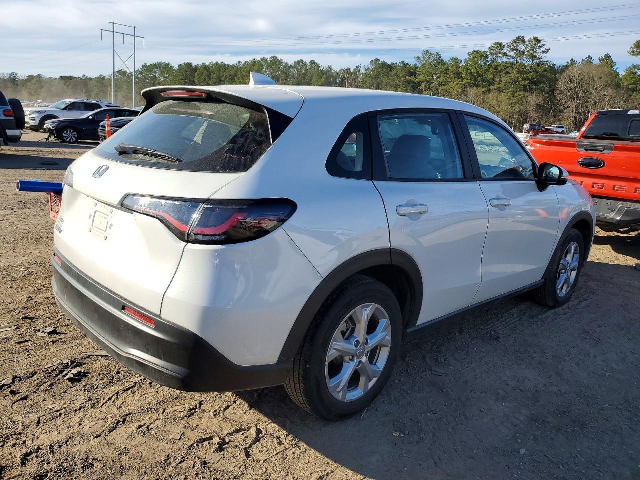2025 Honda Hr-V Lx - Image 3