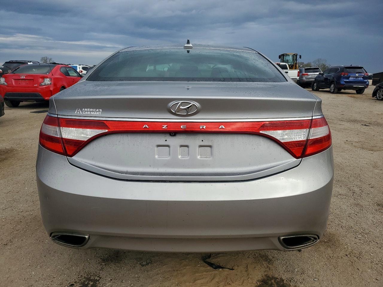 2012 Hyundai Azera Gls - Image 6