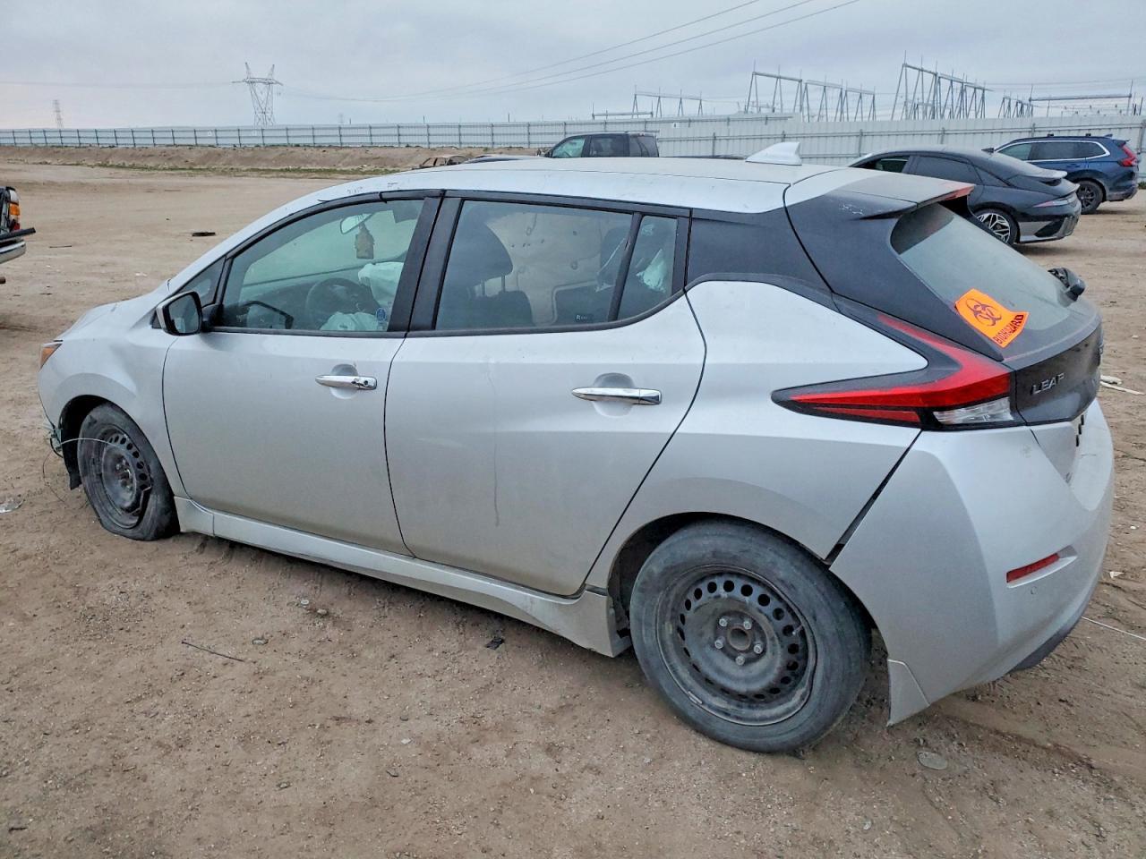 2023 Nissan Leaf S - Image 2