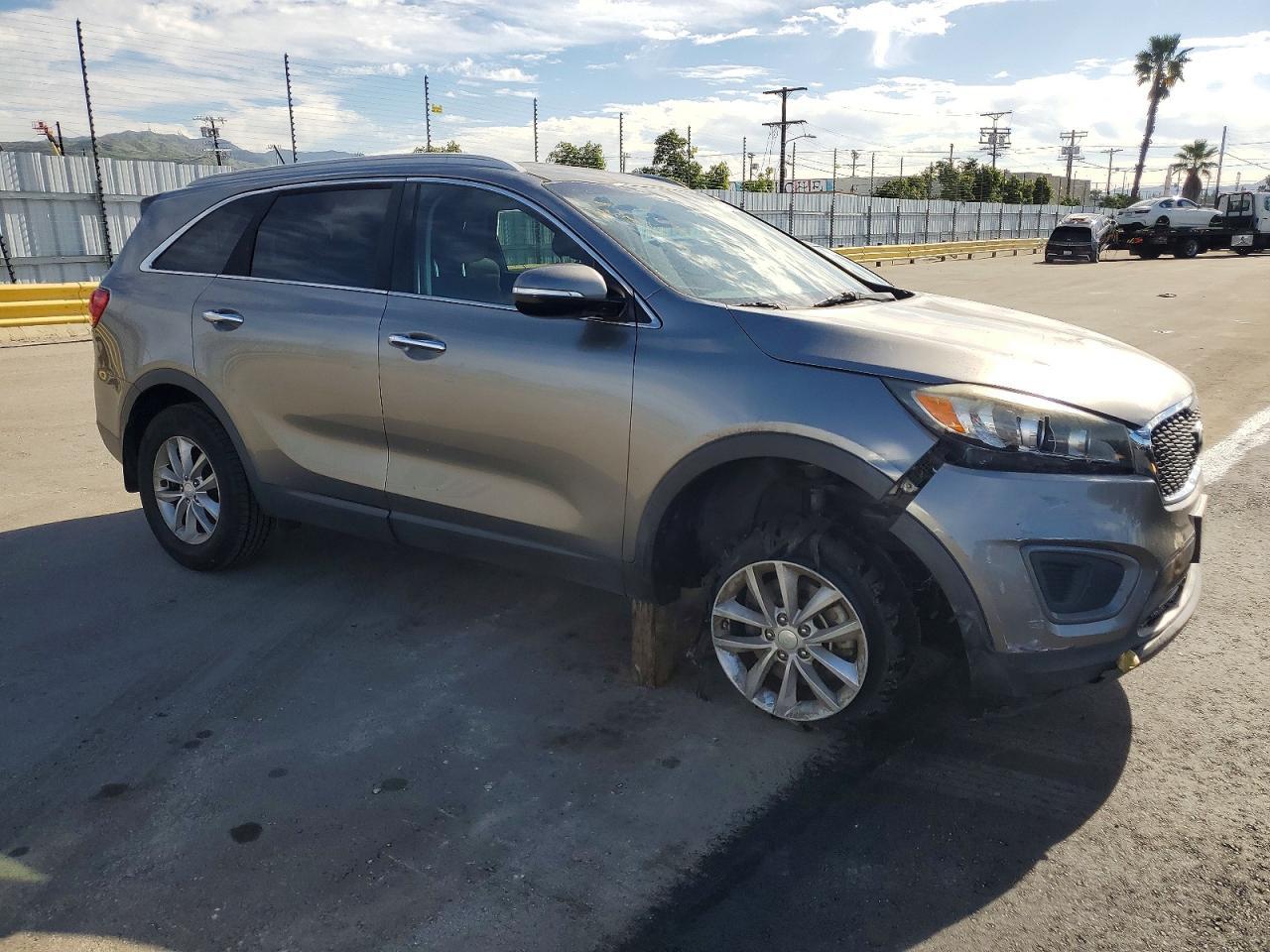 2016 Kia Sorento Lx - Фото 4
