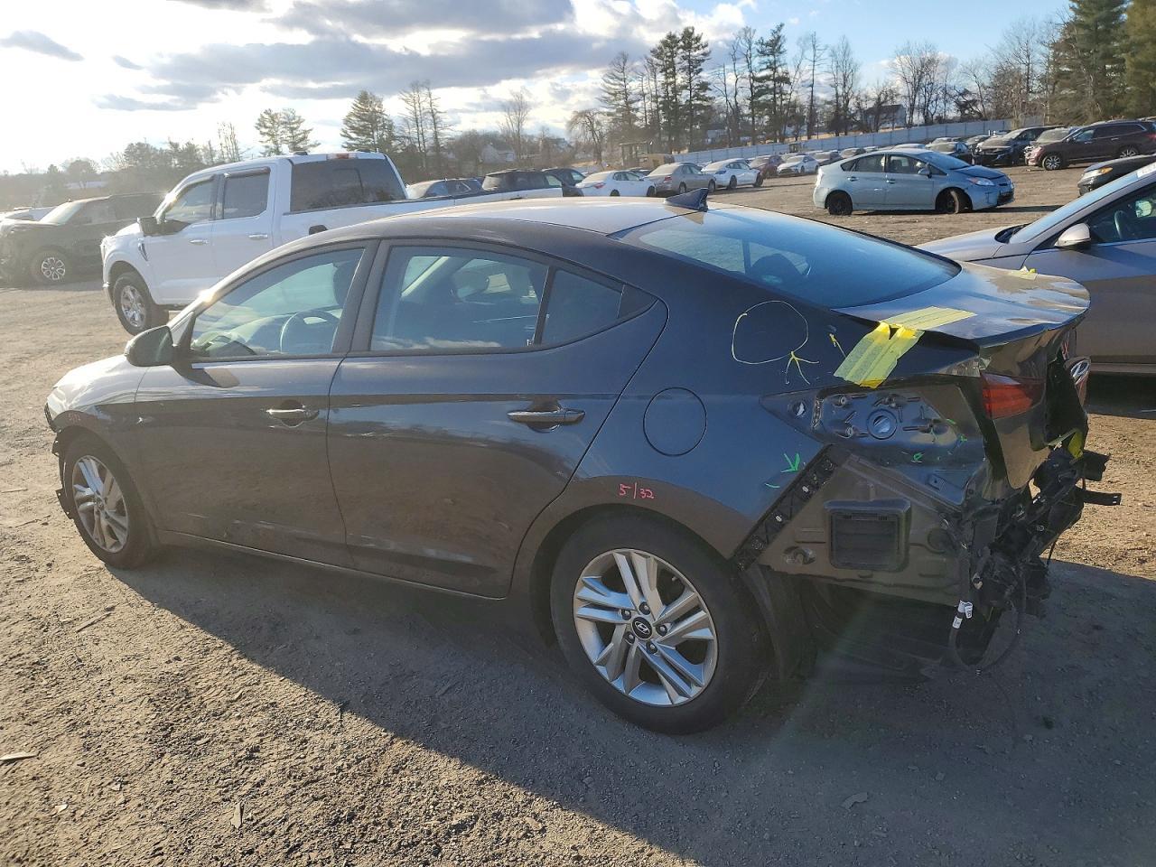 2020 Hyundai Elantra Sel - Image 2