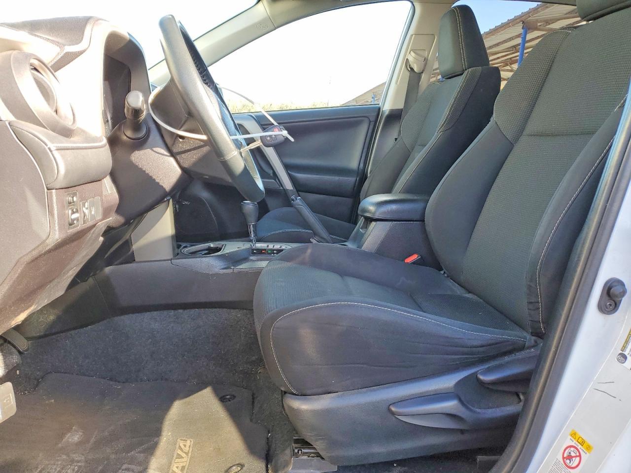 2017 Toyota Rav4 Xle - Image 7