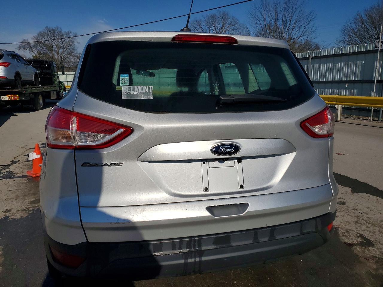 2014 Ford Escape S - Фото 6