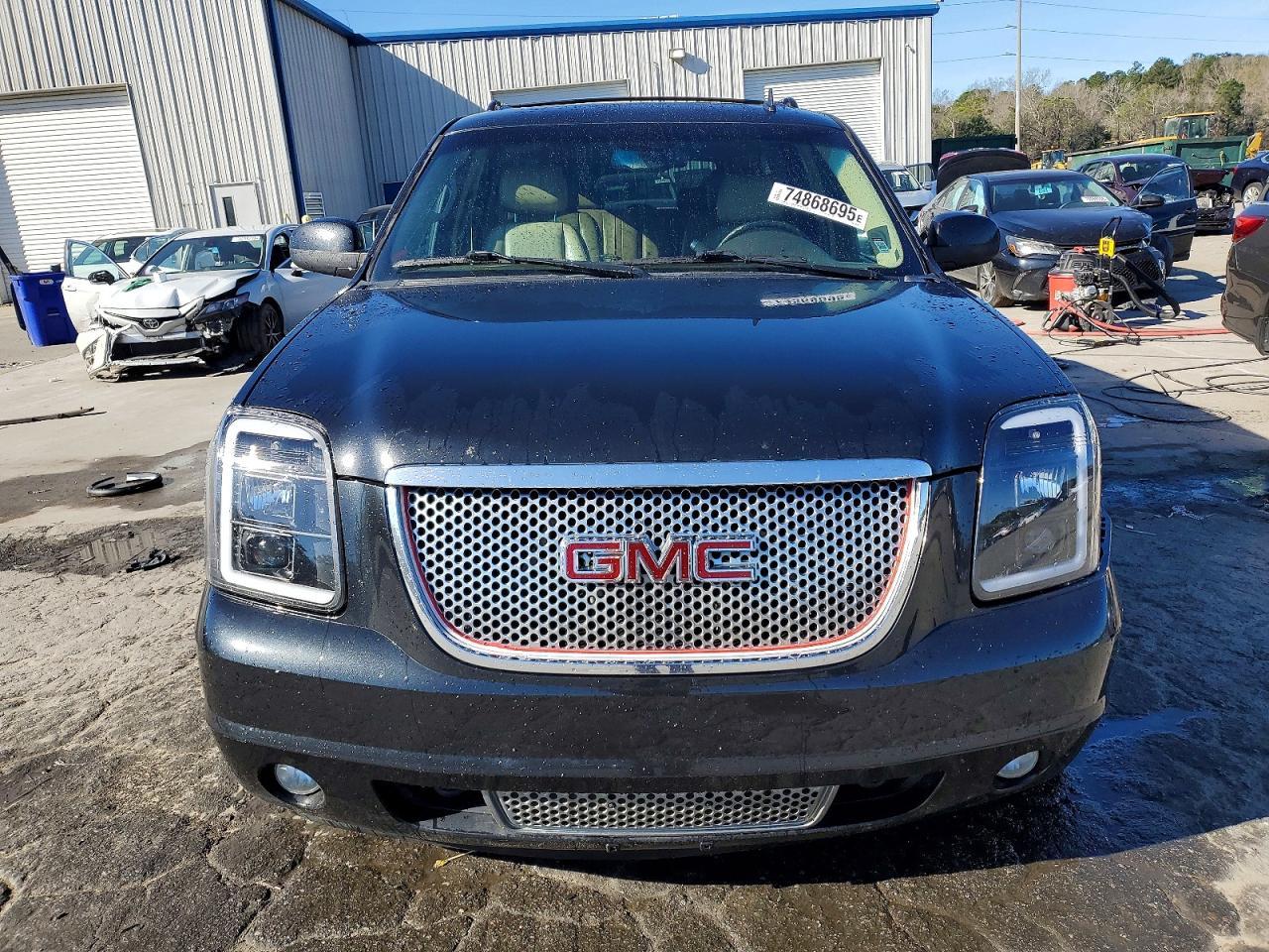 2011 GMC Yukon Xl Denali - Фото 5