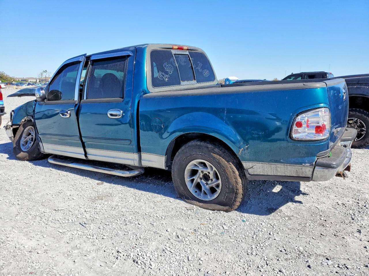 2001 Ford F150 Supercrew - Фото 2