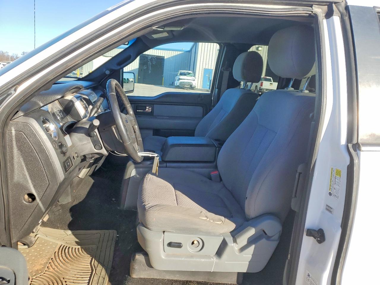 2013 Ford F150 Super Cab - Image 7