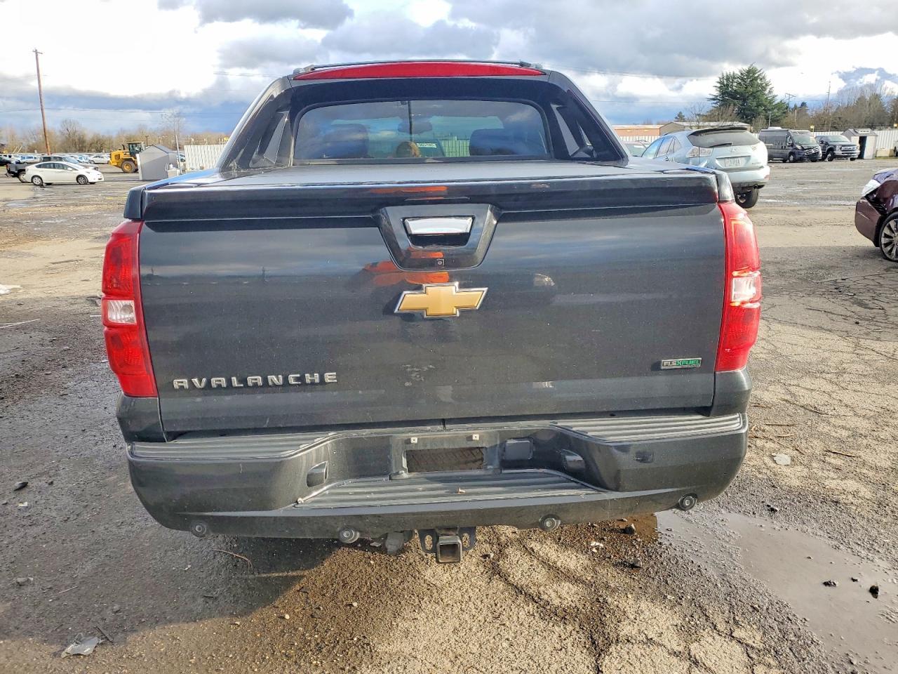 2011 Chevrolet Avalanche Ltz - Фото 6