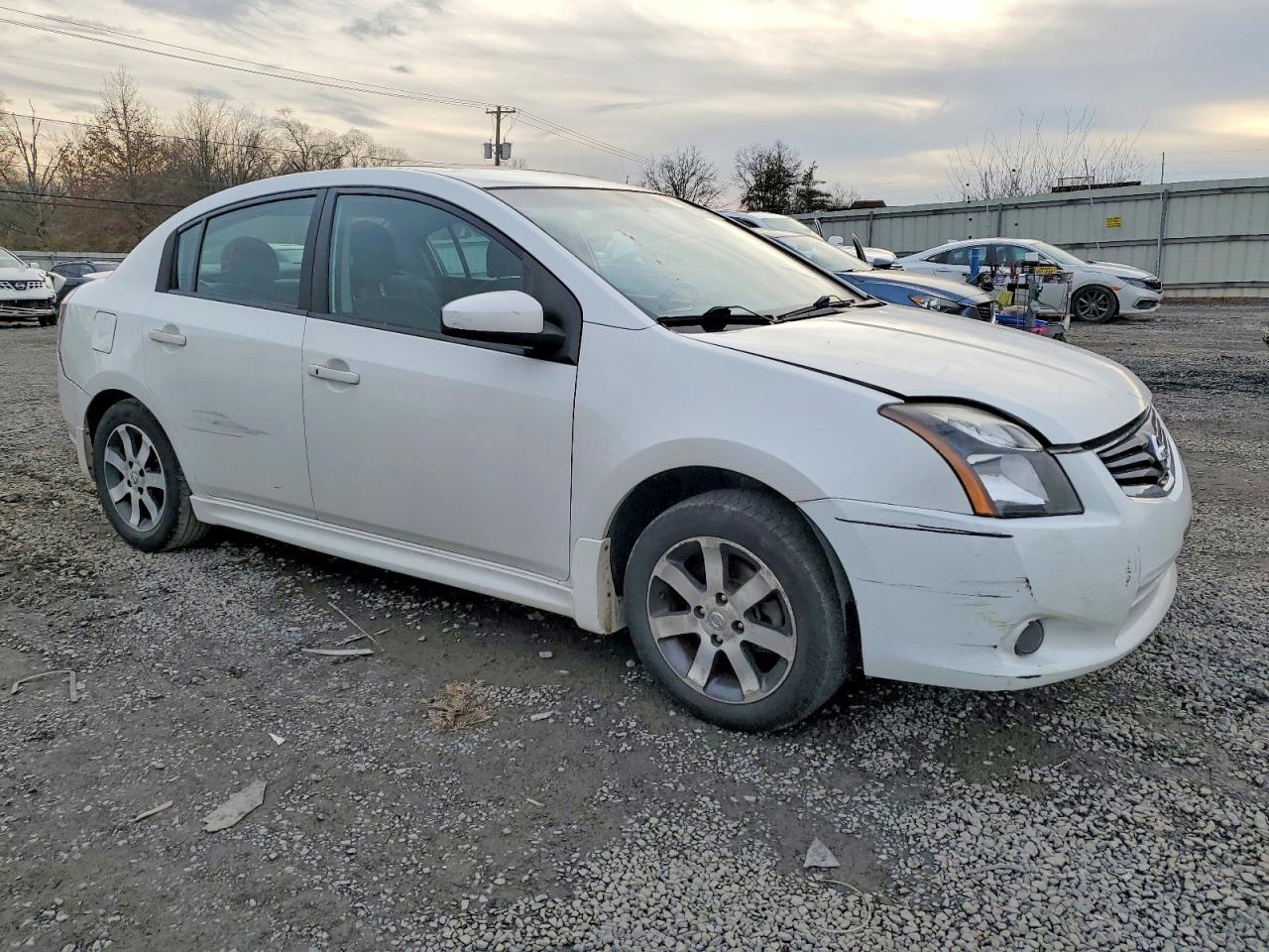 2012 Niss Sentra - Фото 4