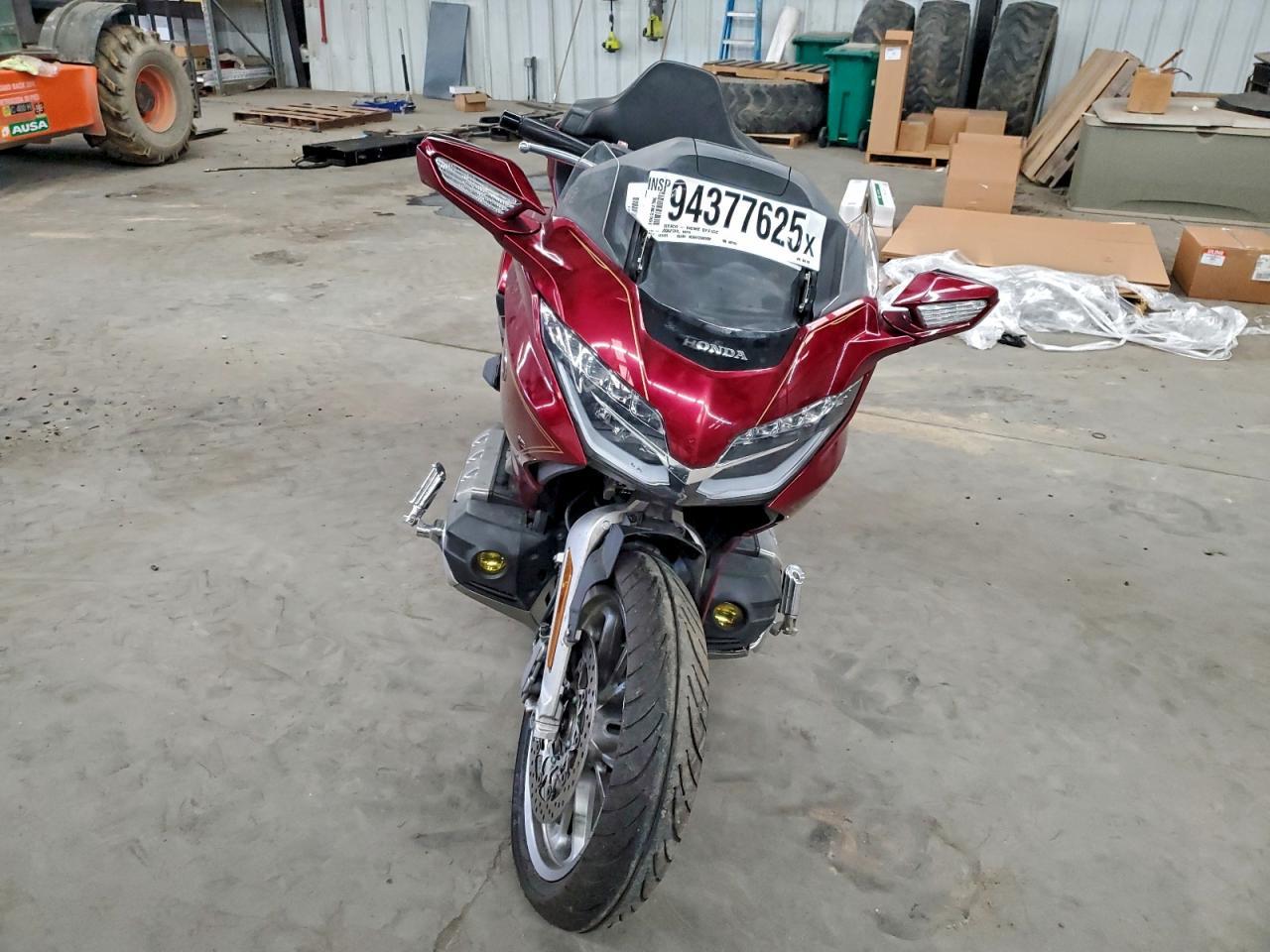 2018 Honda Gl1800 D - Фото 2