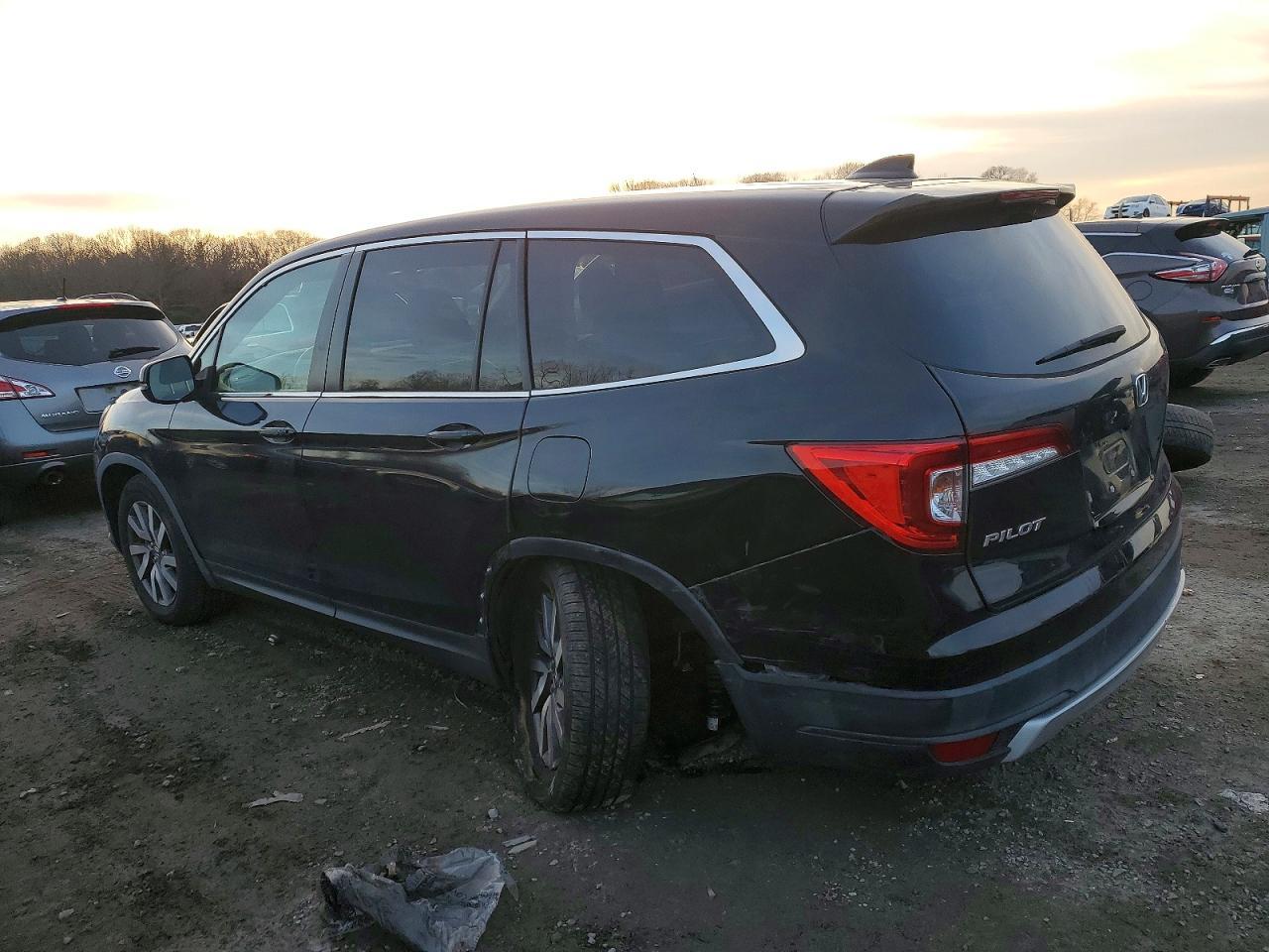 2019 Honda Pilot Exl - Image 2