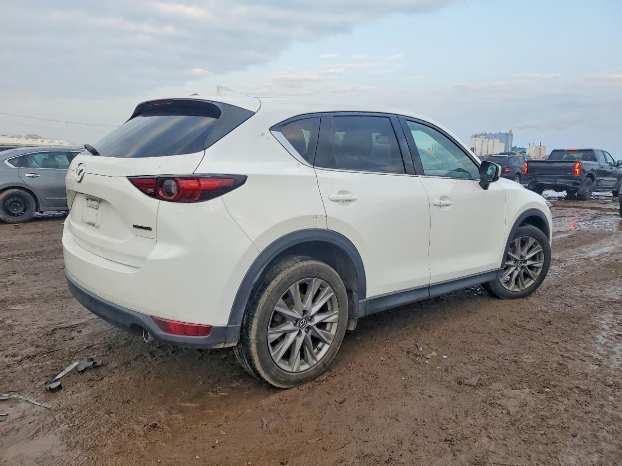2020 Mazda Cx-5 Grand Touring - Image 3
