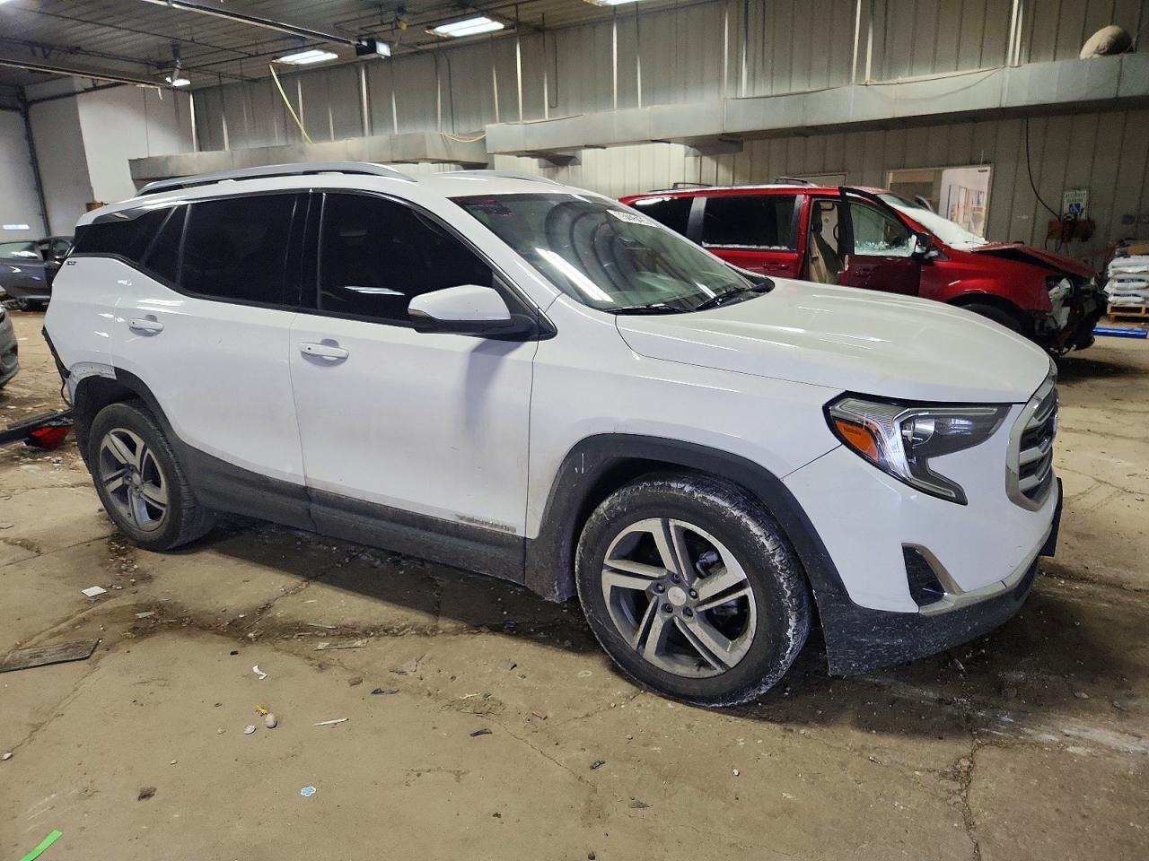 2019 GMC Terrain Slt - Фото 4