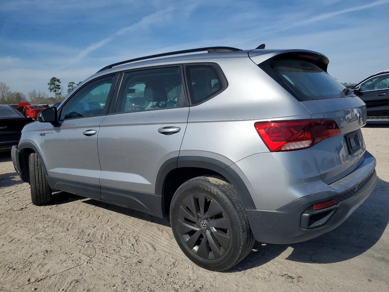 2024 Volkswagen Taos S - Image 2