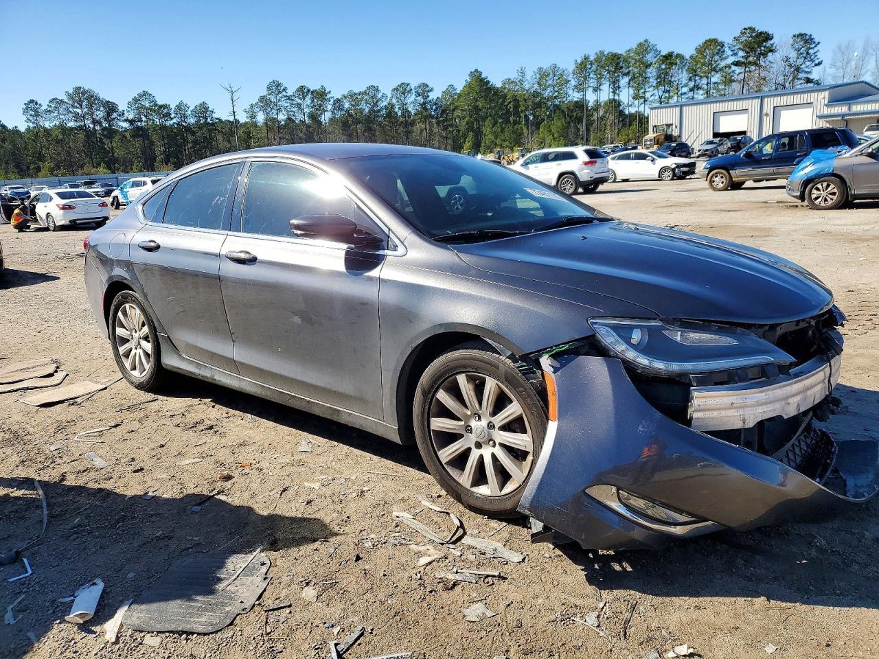 2015 Chrysler 200 S - Фото 4