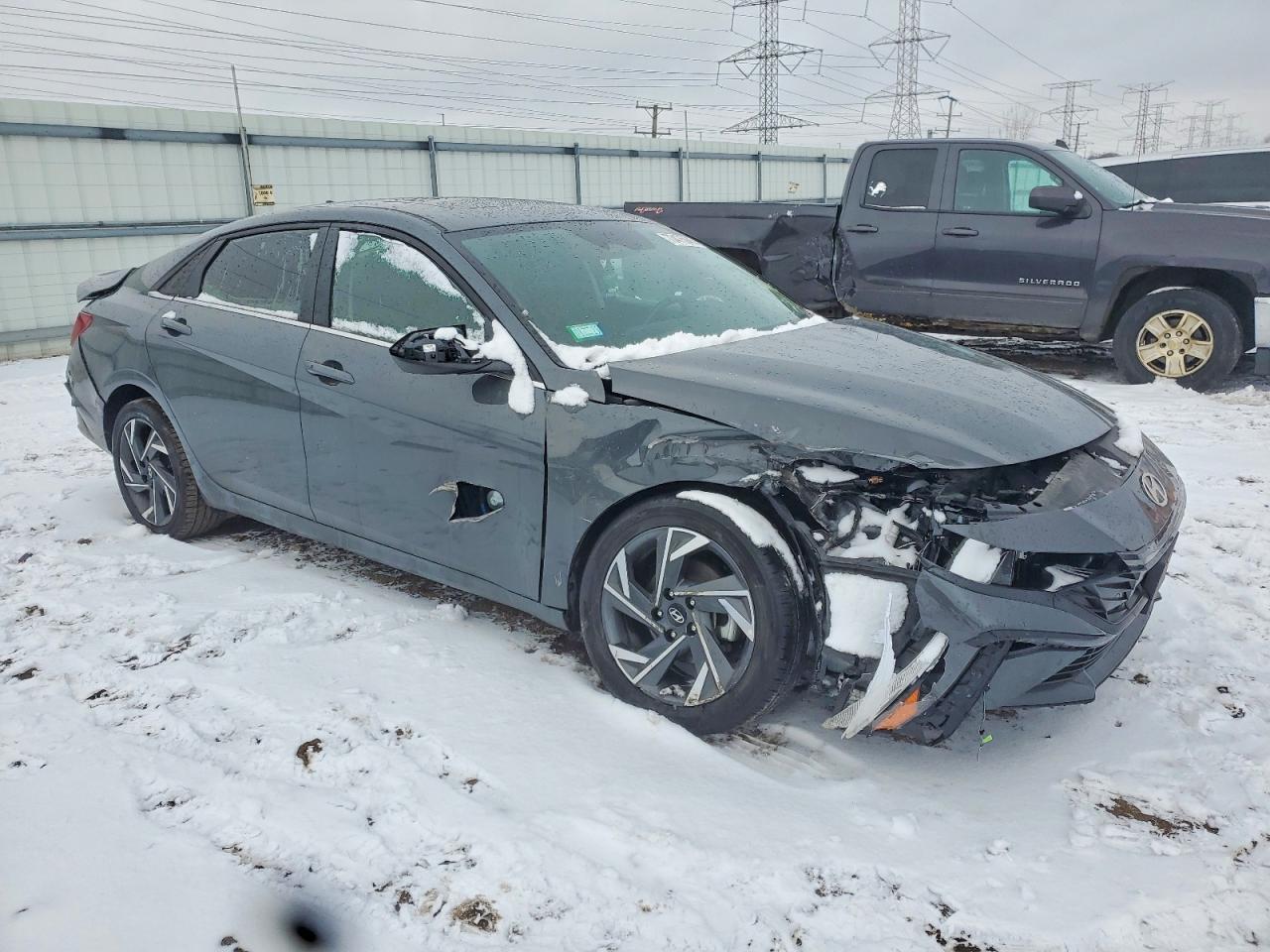 2024 Hyundai Elantra Sel - Image 4