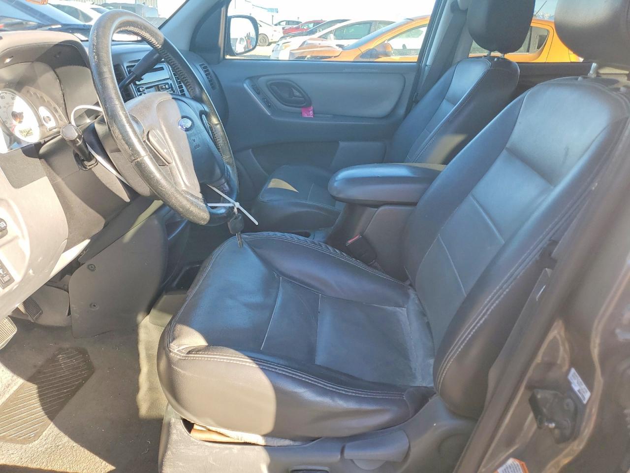 2003 Ford Escape Xlt - Image 7