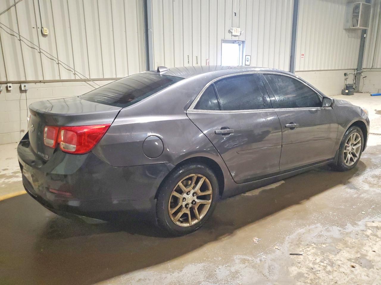 2013 Chevrolet Malibu 1Lt - Фото 3