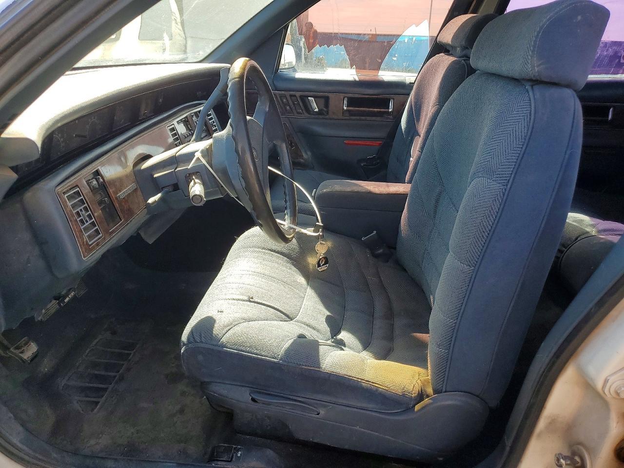 1992 Buick Regal Limited - Image 7