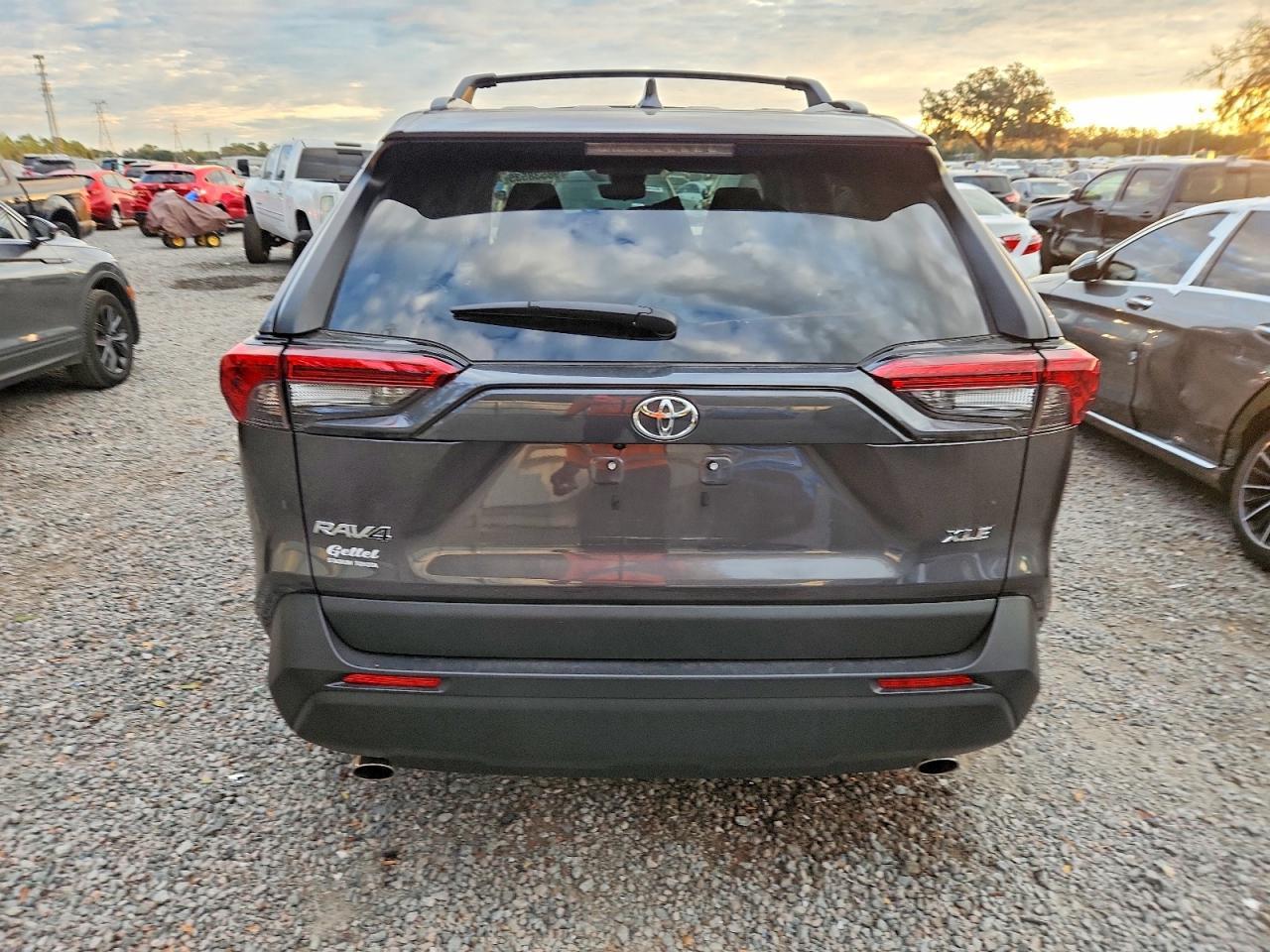 2025 Toyota Rav4 Xle - Фото 6