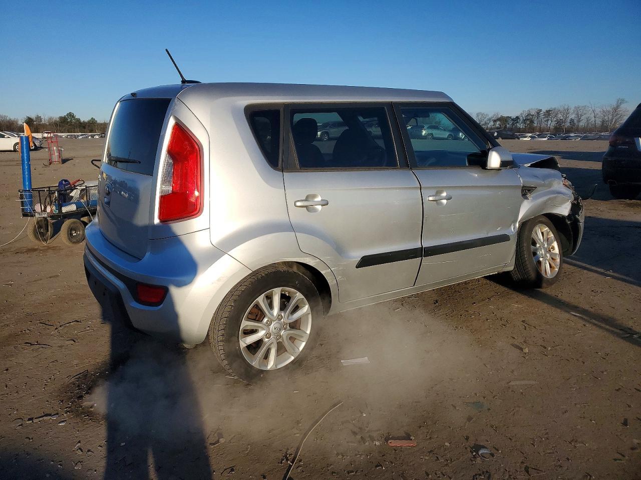 2013 Kia Soul Base - Image 3