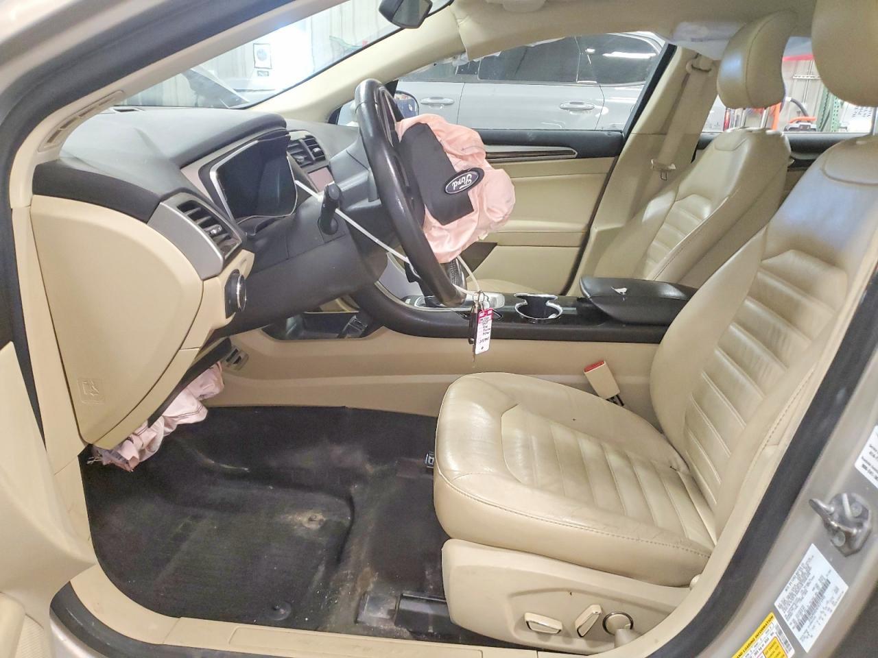 2015 Ford Fusion Se - Фото 7