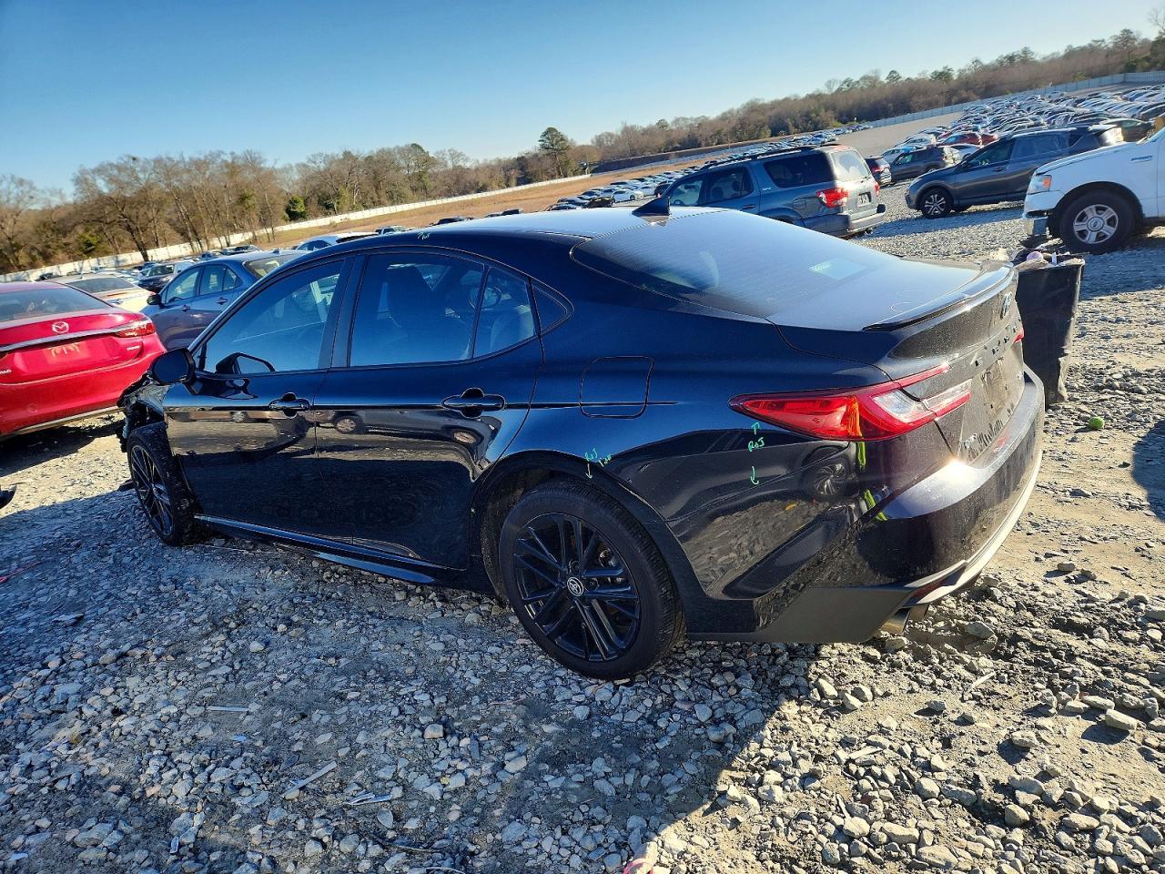 2025 Toyota Camry Xse - Фото 2