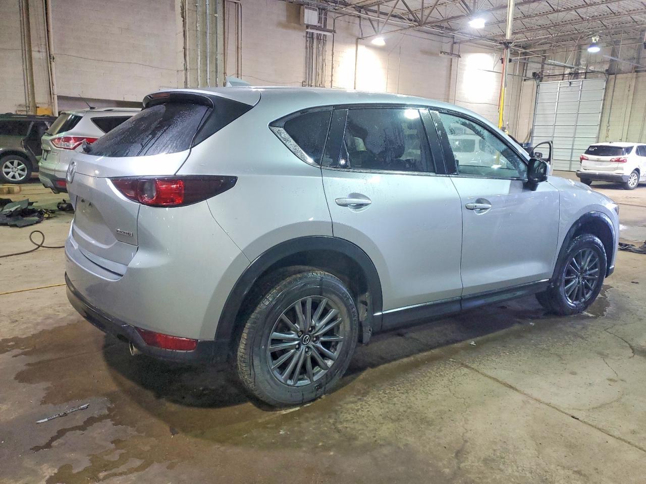 2021 Mazda Cx-5 Touring - Image 3