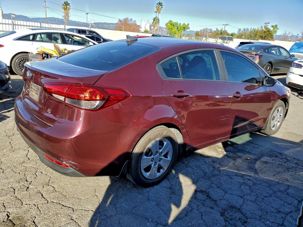 2018 Kia Forte Lx - Фото 3