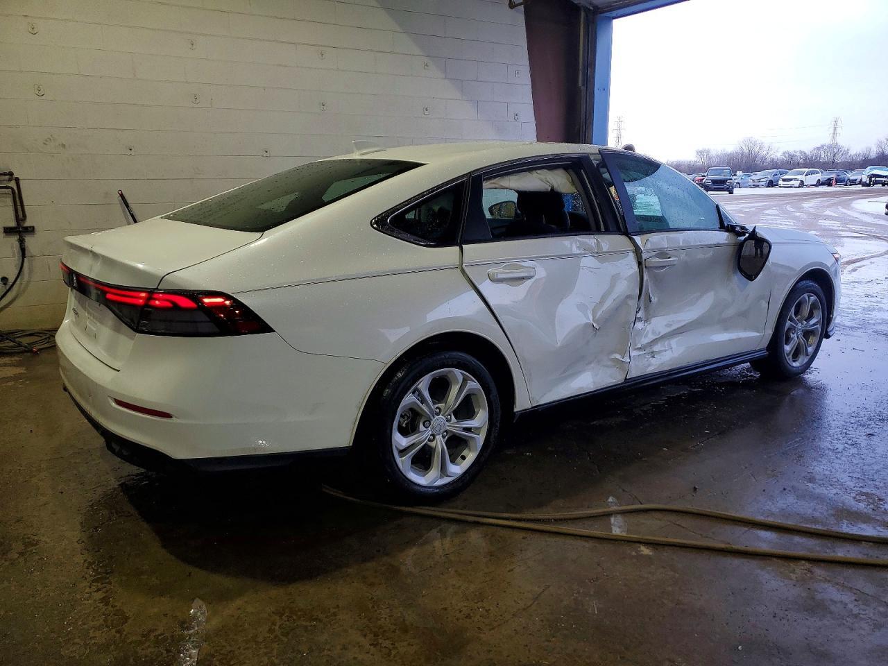 2025 Honda Accord Lx - Фото 3