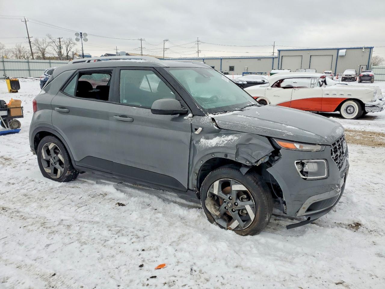 2021 Hyundai Venue Sel - Image 4