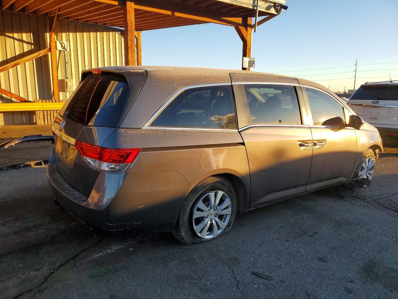 2014 Honda Odyssey Ex - Фото 3