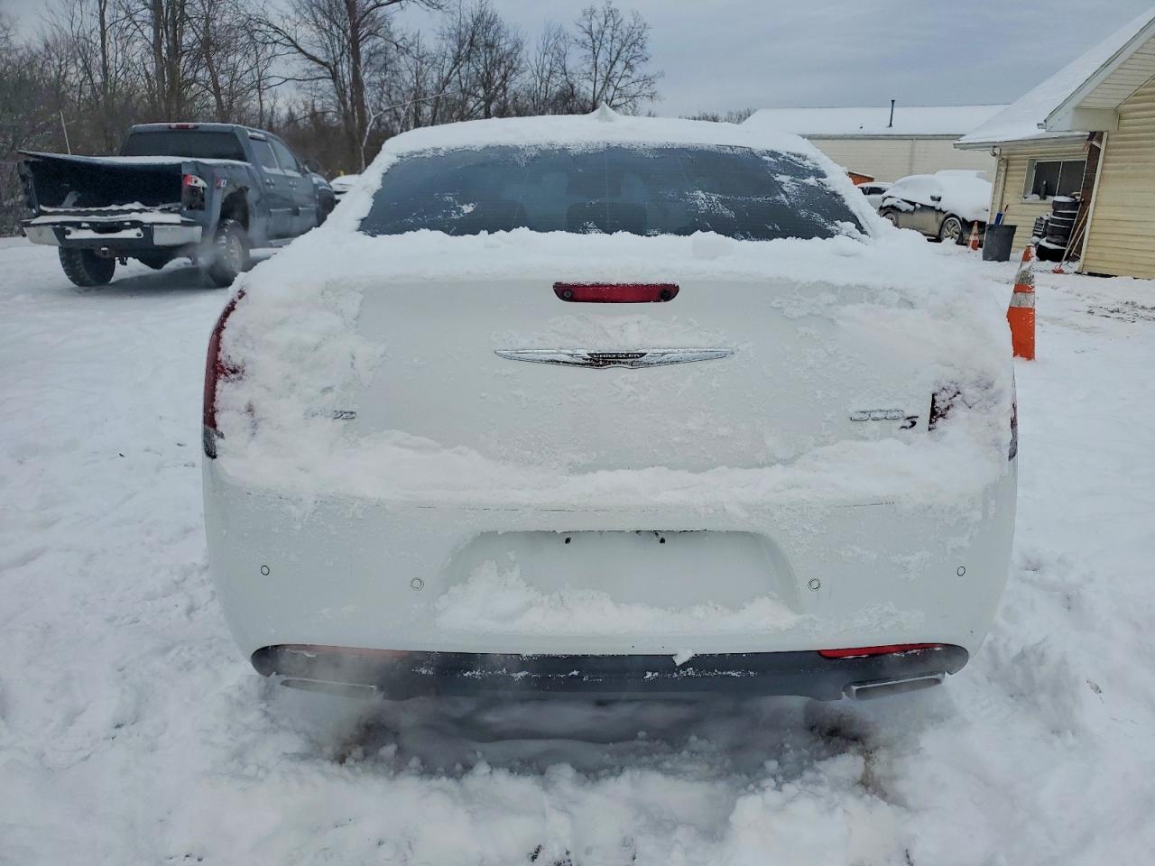 2015 Chrysler 300 S - Фото 6