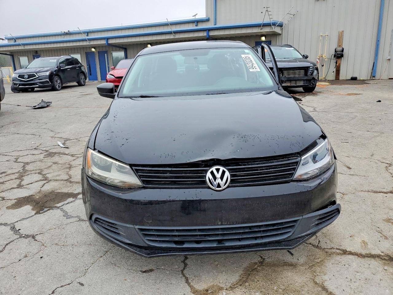 2013 Volkswagen Jetta Base - Image 5