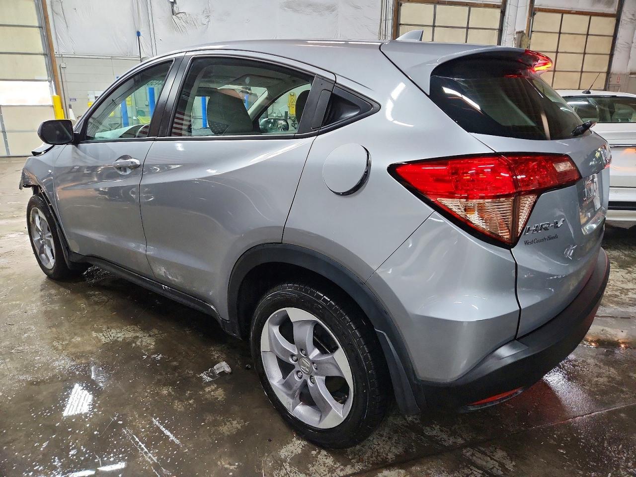 2018 Honda Hr-V Lx - Image 2