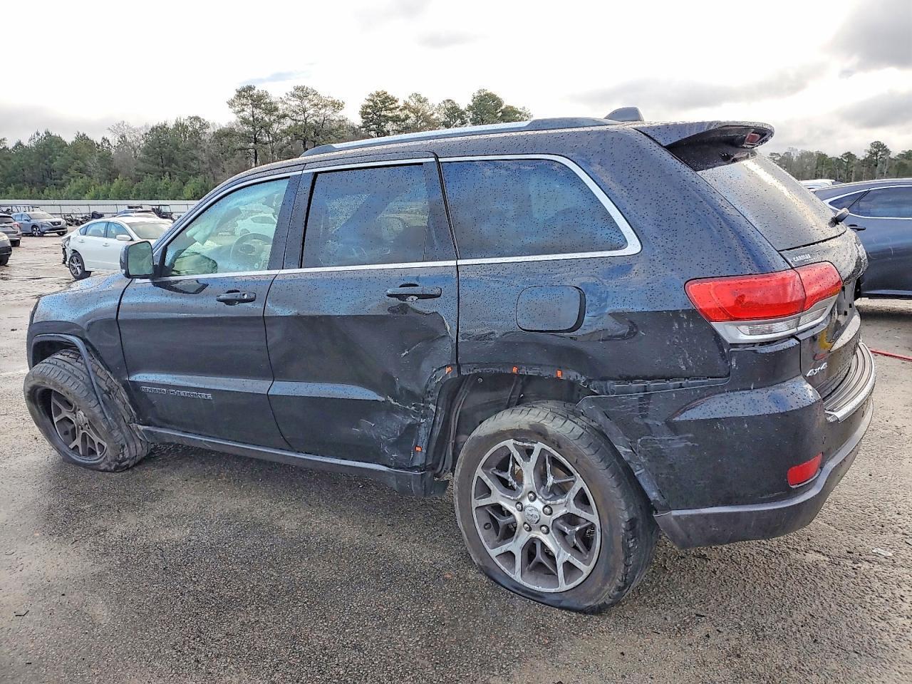 2018 Jeep Grand Cherokee Limited - Image 2
