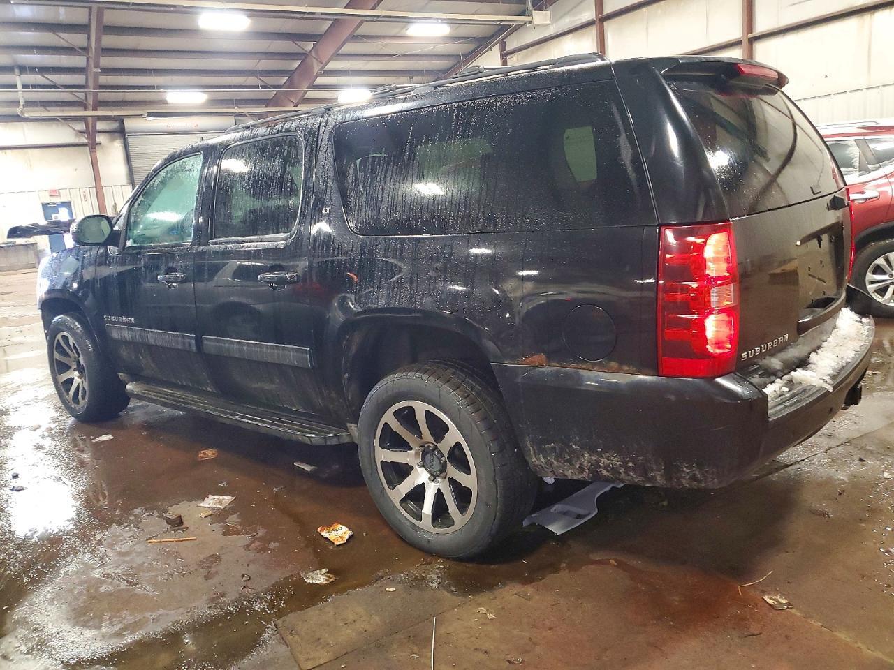 2012 Chevrolet Suburban K1500 Lt - Фото 2