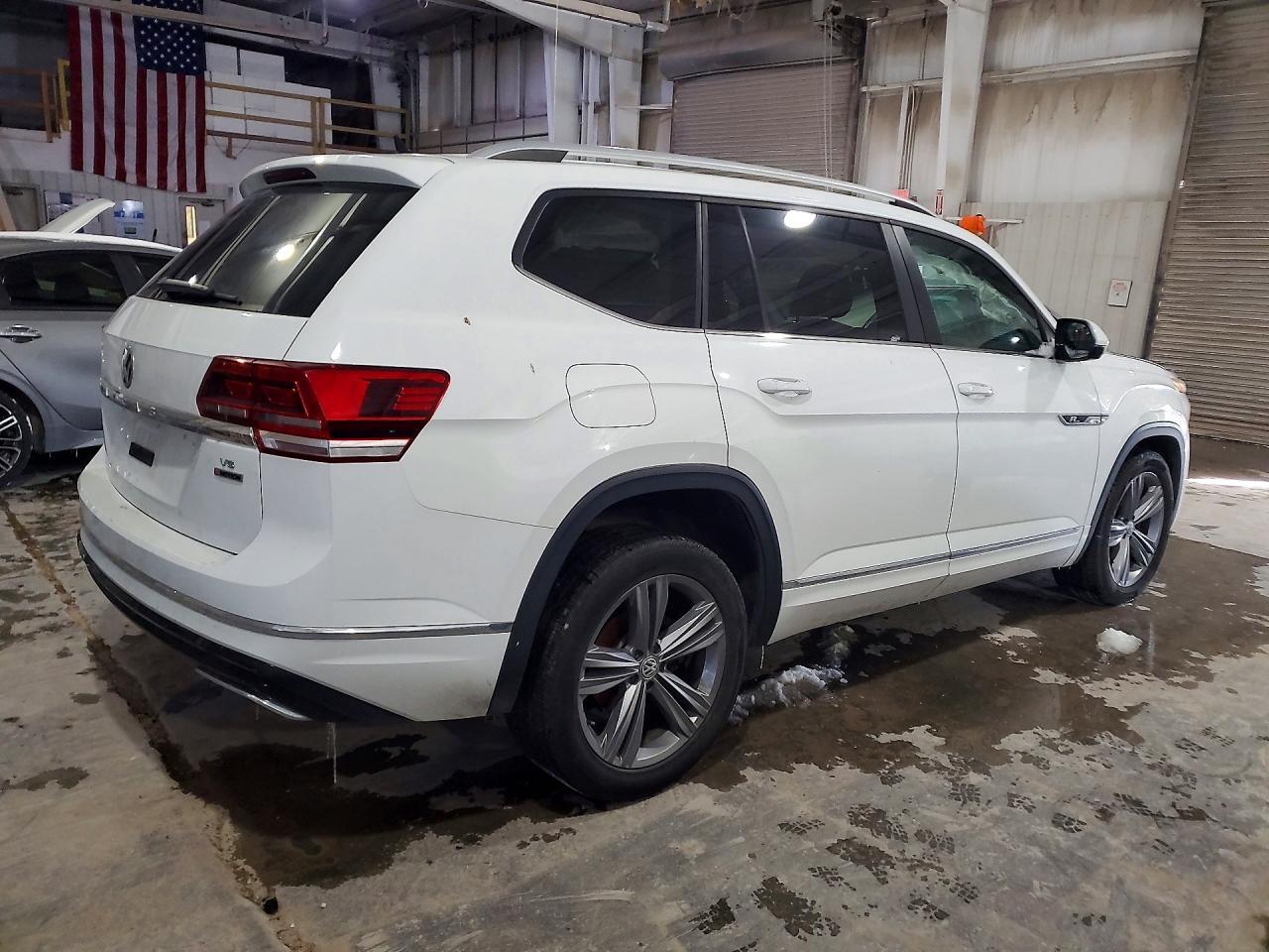 2018 Volkswagen Atlas Se - Фото 3