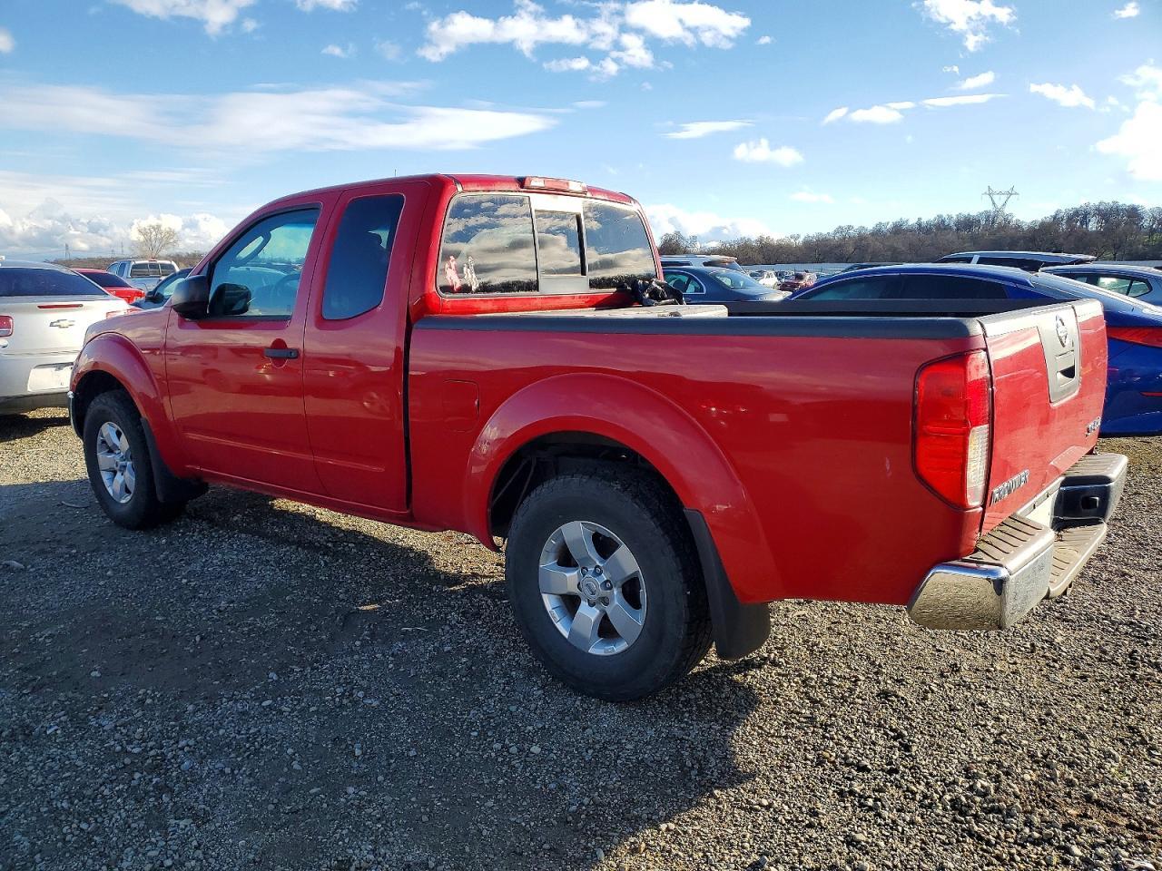 2010 Nissan Frontier King Cab Se - Image 2