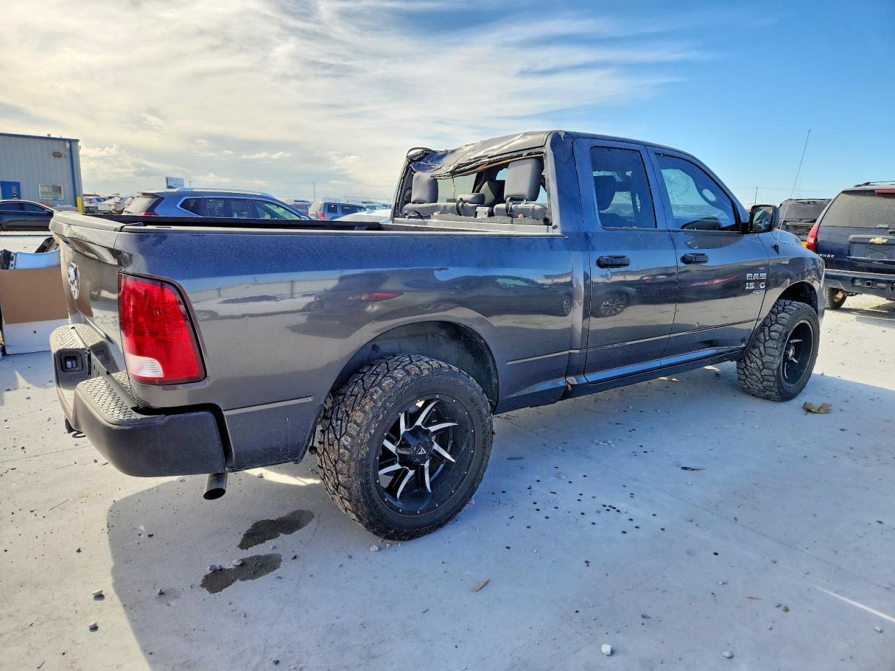 2019 Ram 1500 Classic Tradesman - Фото 3