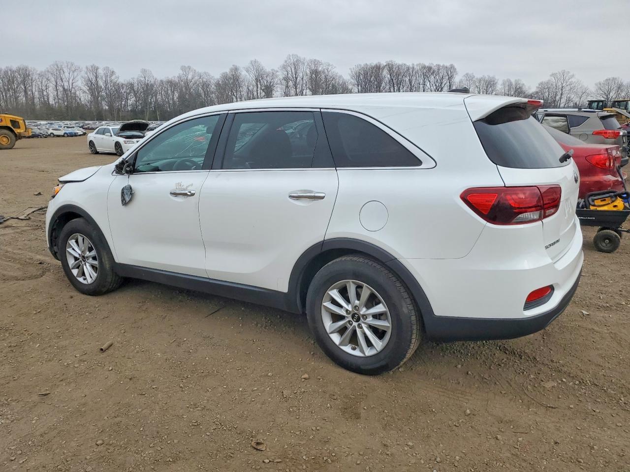 2019 Kia Sorento Lx - Image 2