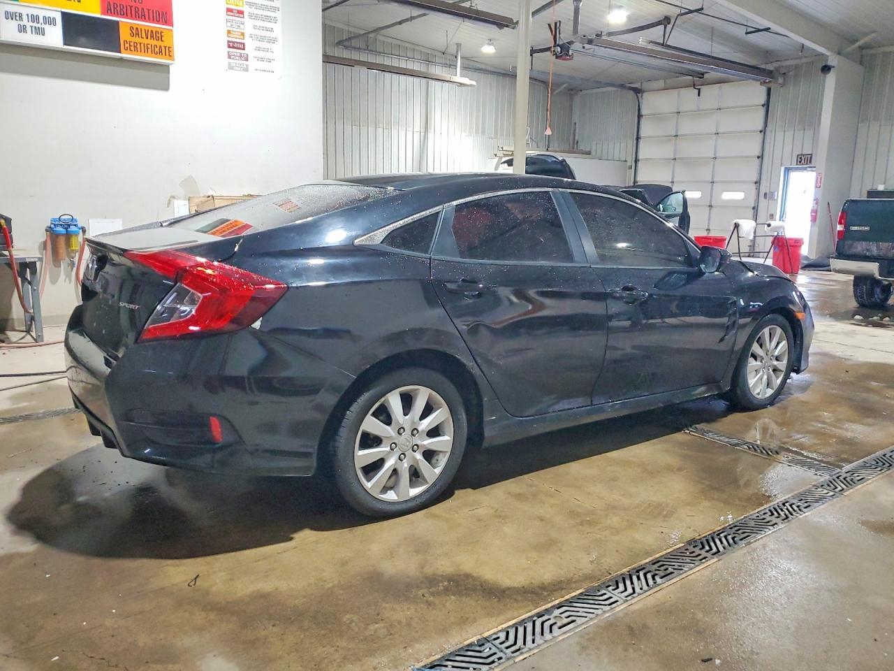 2020 Honda Civic Sport - Фото 3