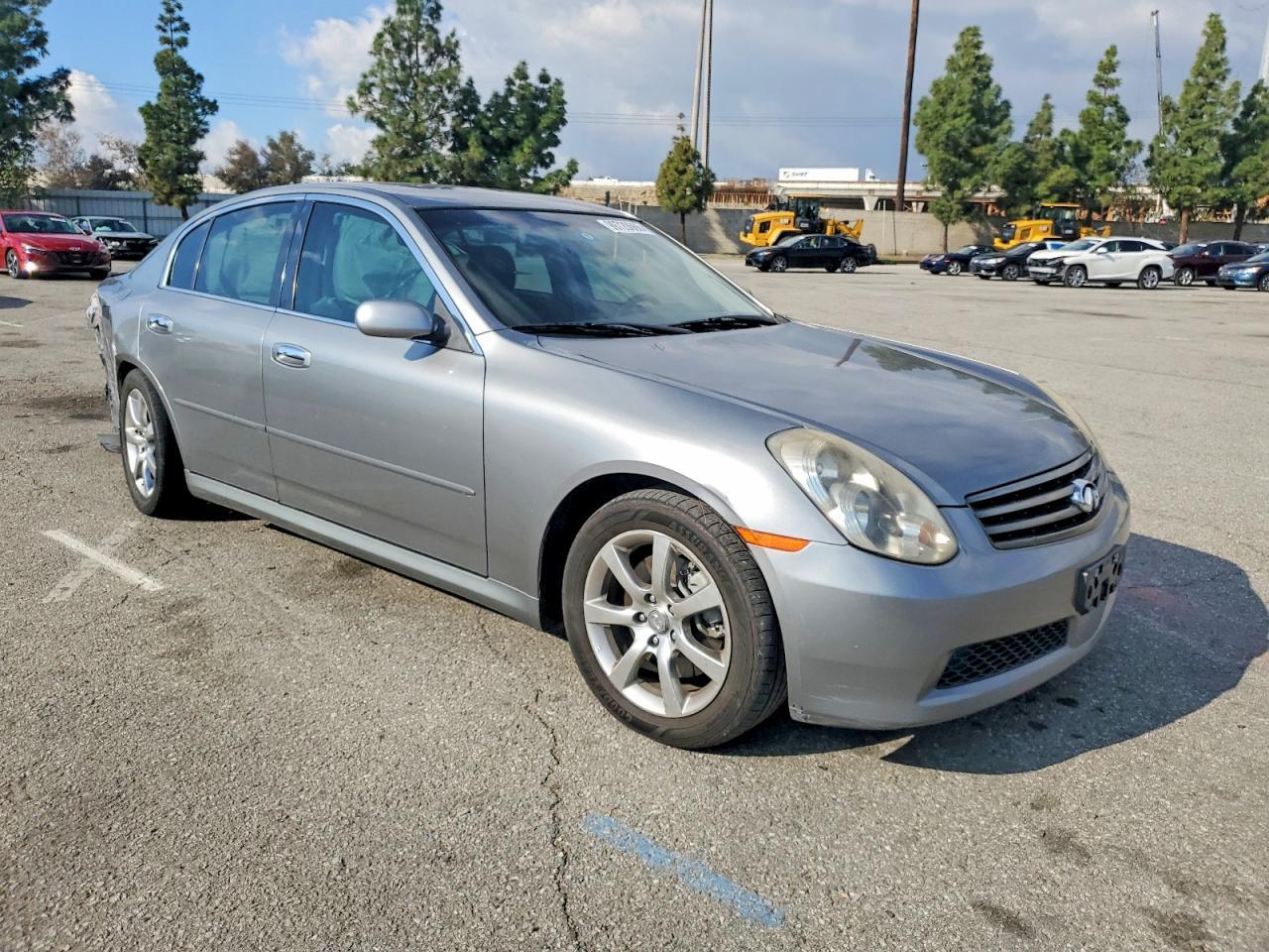 2005 Infiniti G35 - Фото 4