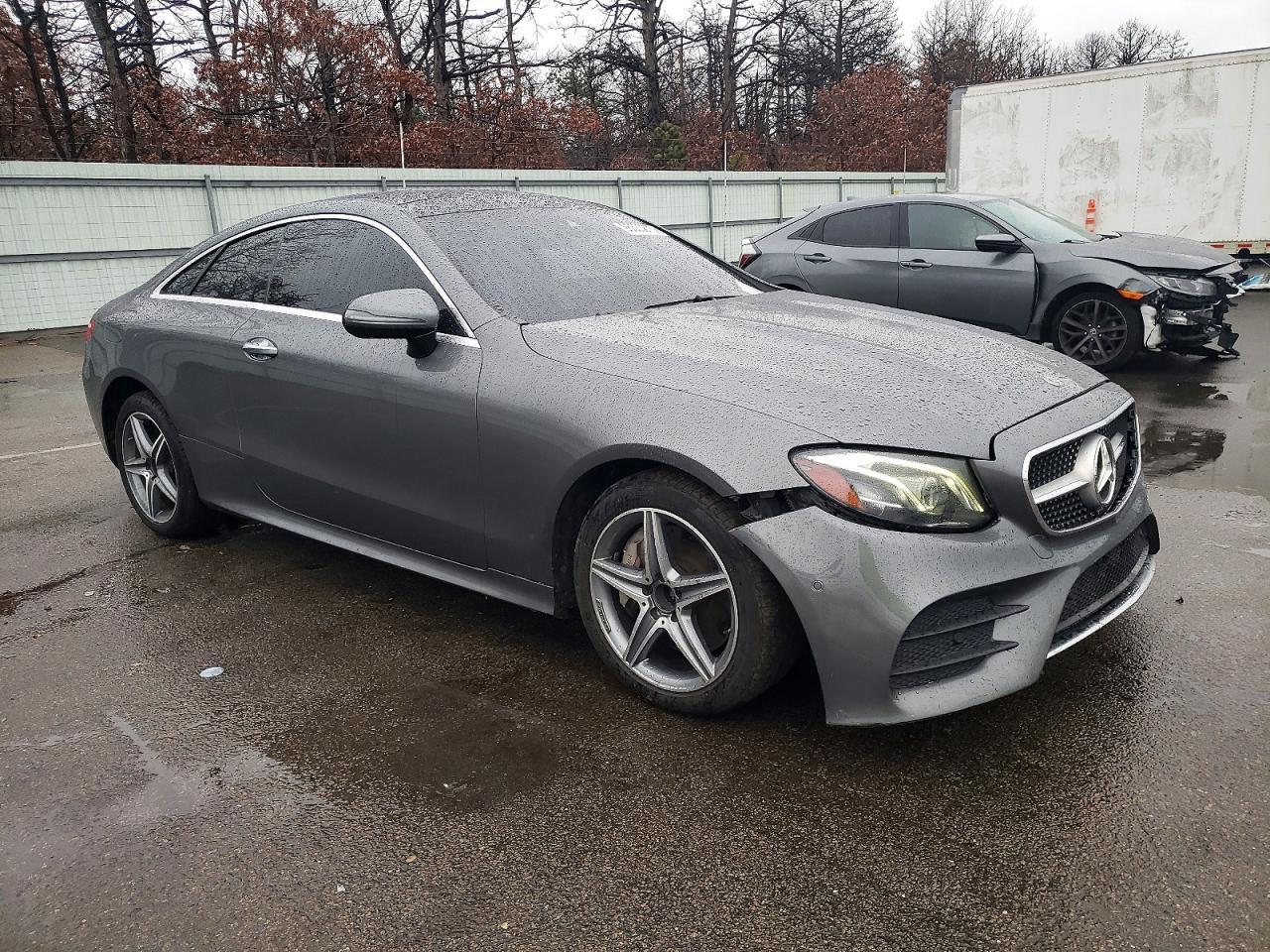 2018 Mercedes-Benz E 400 4Matic - Фото 4