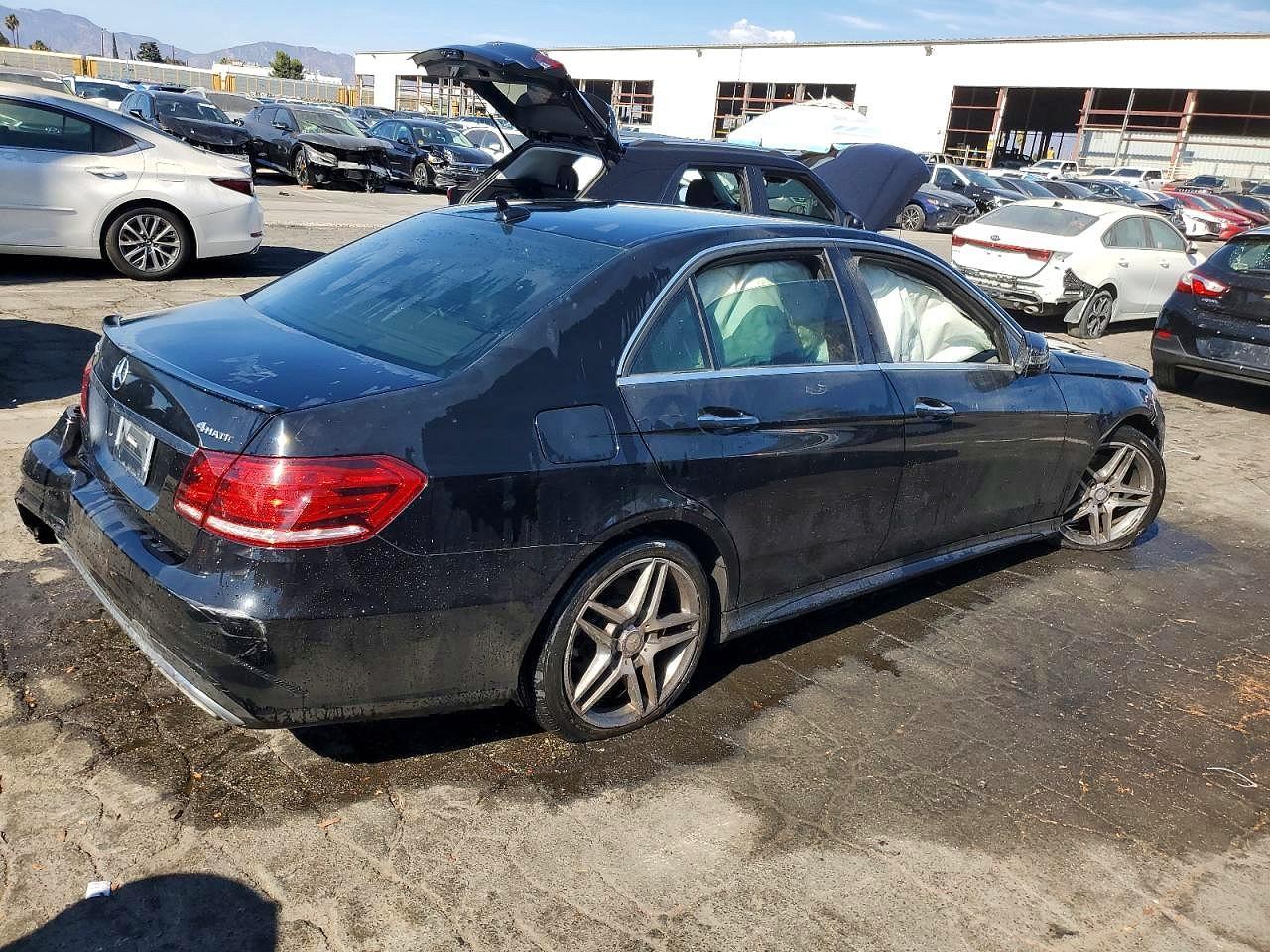 2014 Mercedes-Benz E 350 4Matic - Image 3