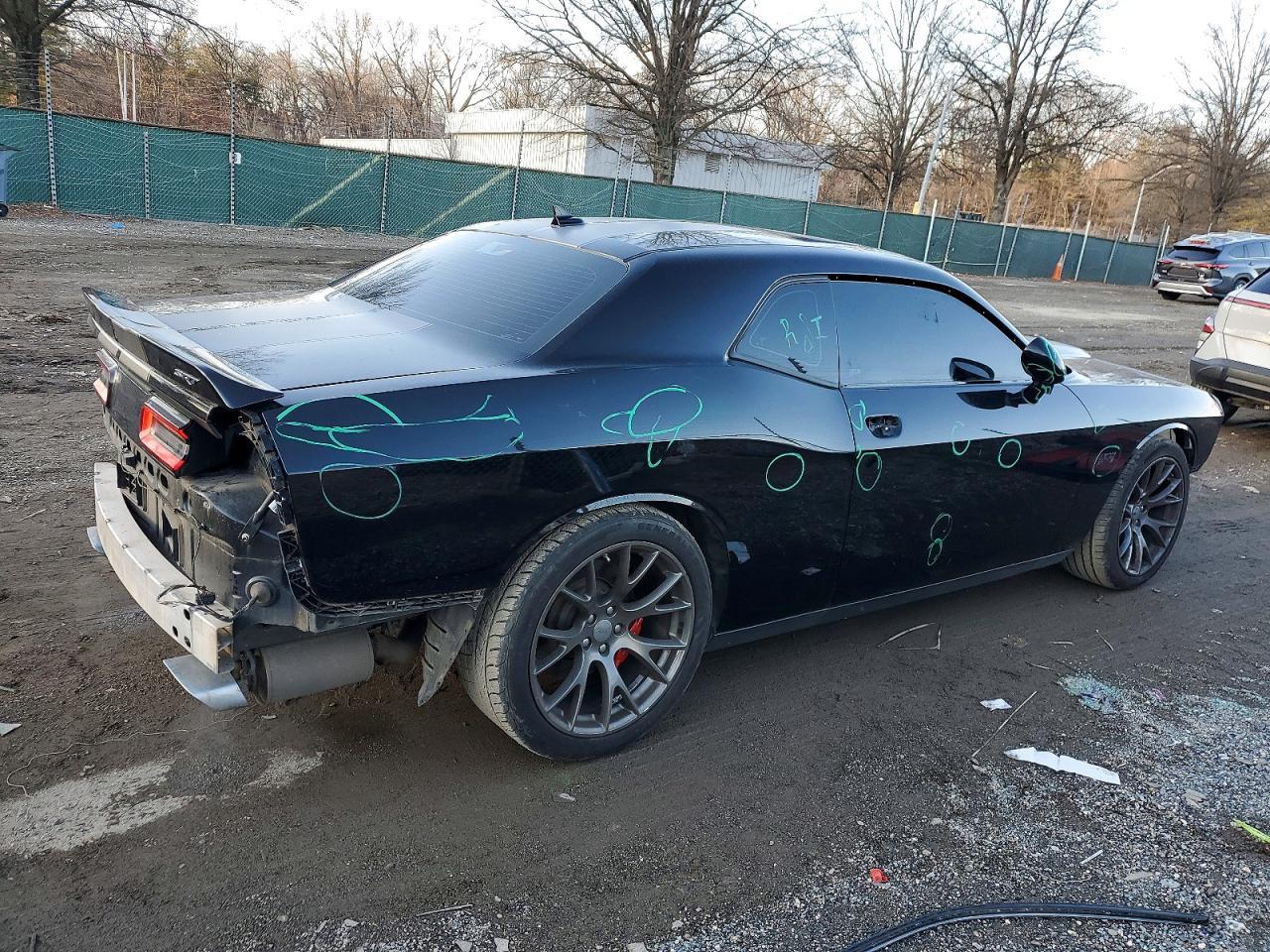 2015 Dodge Challenger Srt 392 - Image 3