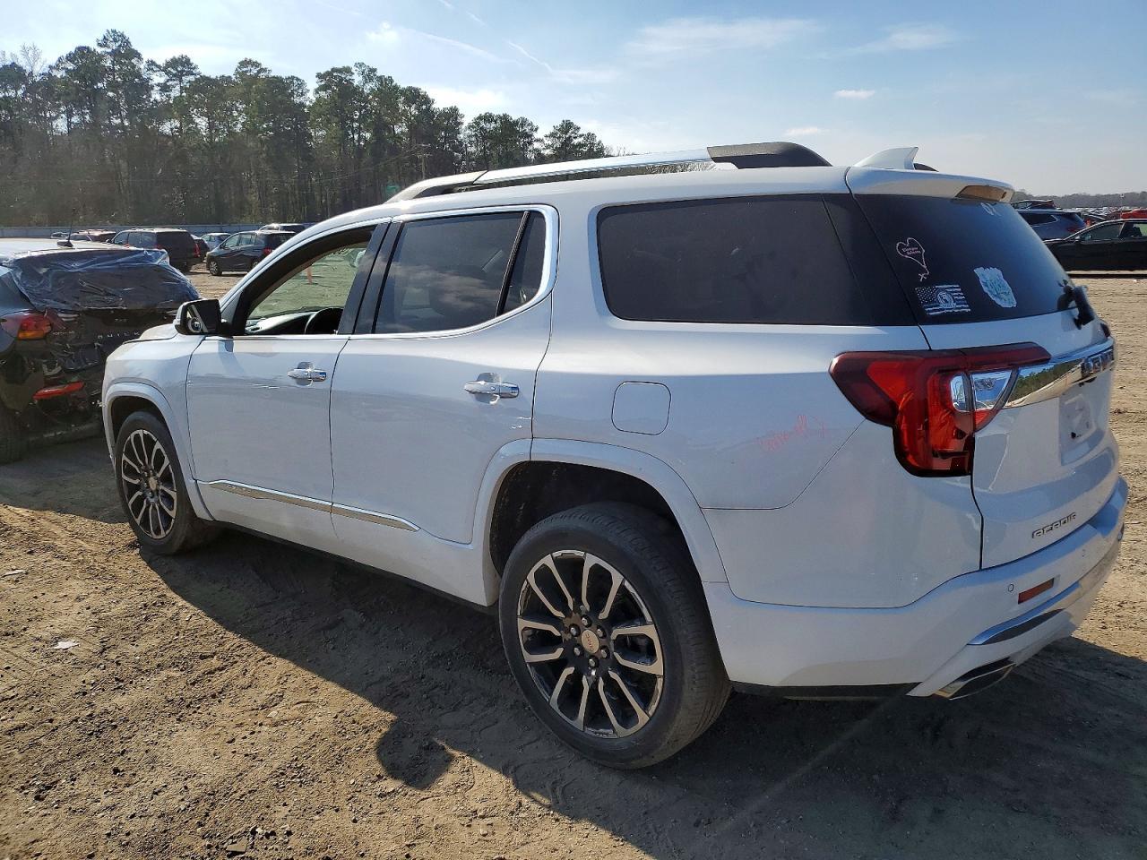2020 GMC Acadia Denali - Image 2