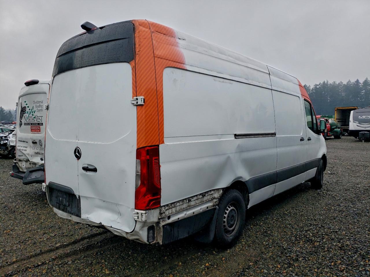 2019 Mercedes-Benz Sprinter 2500/3500 Utility / Service Van - Фото 3